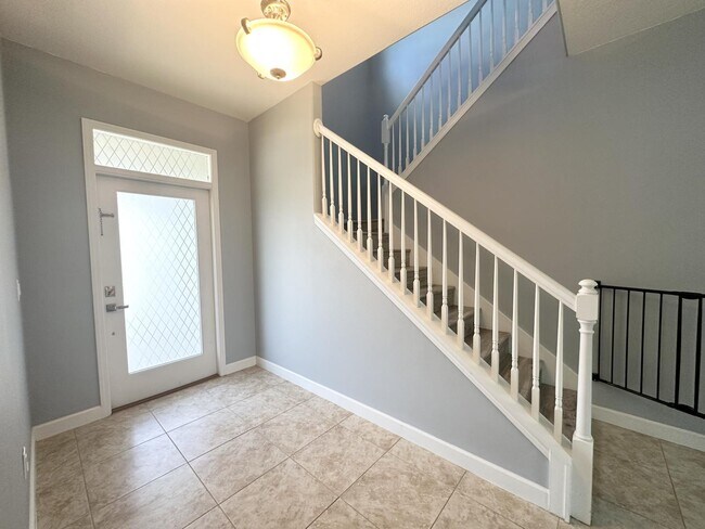 Foto del edificio - "Spacious 5-Bedroom Retreat with Scenic Views in The Verandahs!"