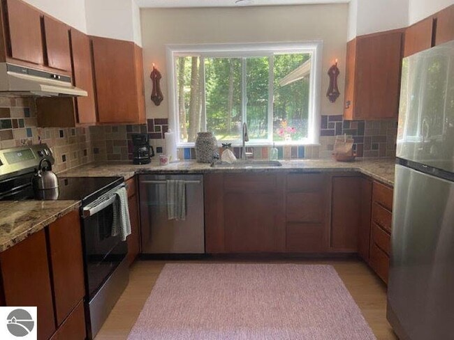 Foto del edificio - 4515 Greilick Rd