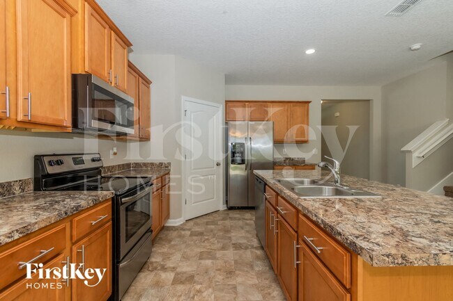 Foto del edificio - 8058 Brothers Walk Ln