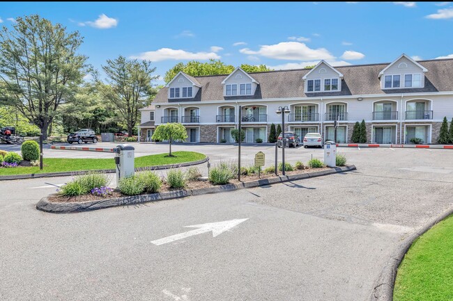 Interior Photo - Summit Ridge Estates