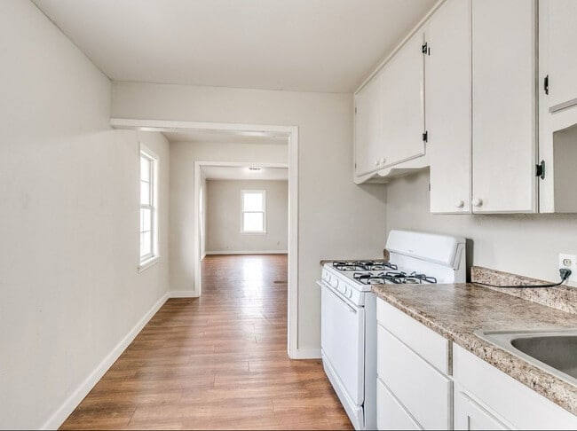 Foto del edificio - 7402 SE 15th St