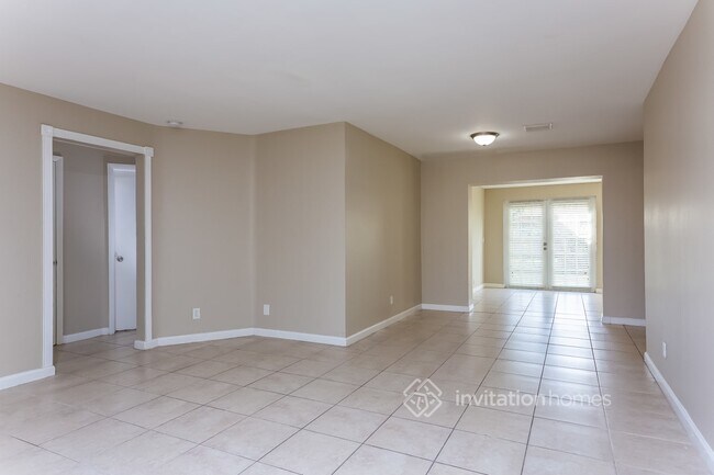 Foto del edificio - 3541 NW 35th Ave
