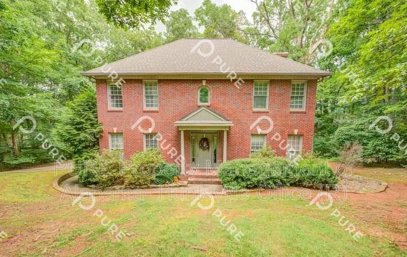 Primary Photo - 2411 Oakwood Ave NE