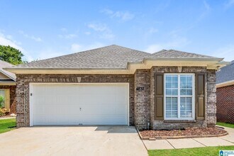 Building Photo - 4832 Longmeadow Dr