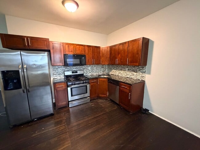 Foto del edificio - 45 S Pine Ave