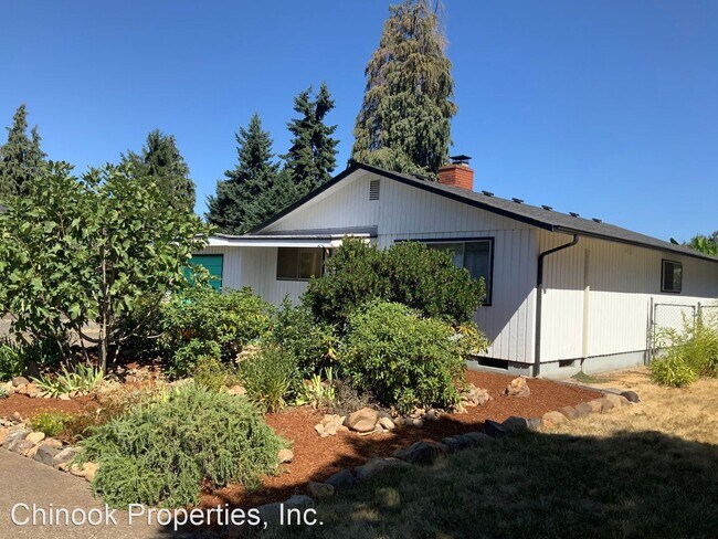 Building Photo - 3 br, 1 bath House - 1161 Mill Street
