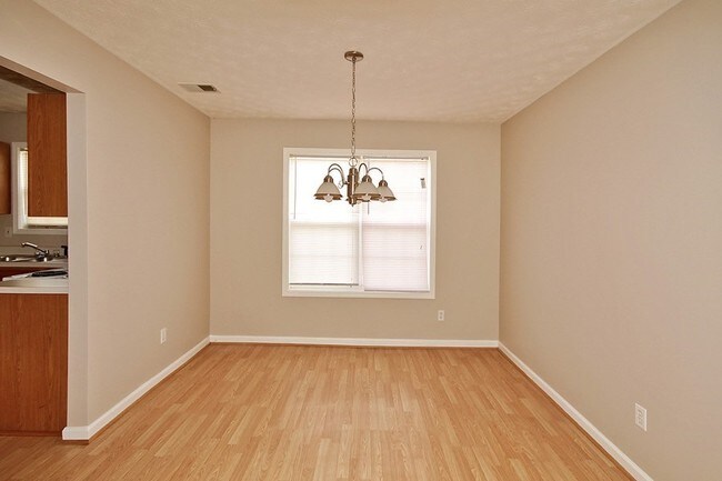 Foto del edificio - 1807 Summit Creek Way