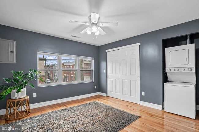 Building Photo - 2024 S 12th St