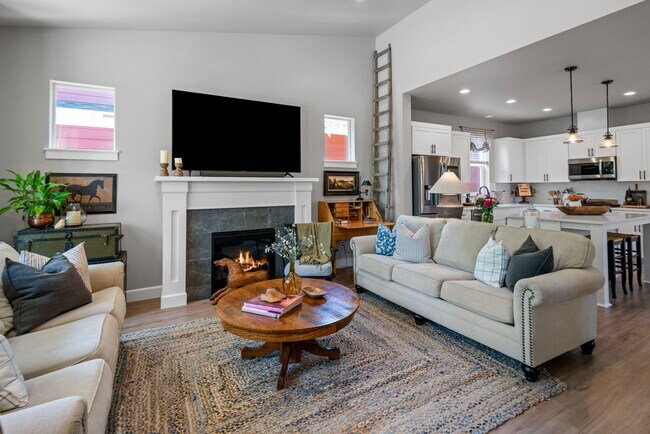 Foto del edificio - 936 E Black Butte Ave
