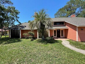 Building Photo - 4431 Real Ct