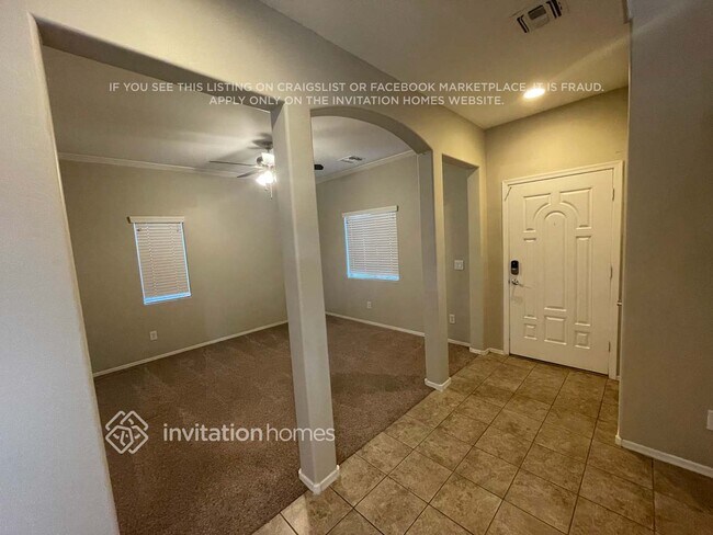 Foto del edificio - 561 N Ranger Trail