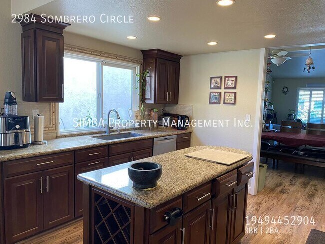 Building Photo - 2984 Sombrero Circle