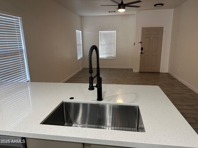Building Photo - 2767 S Sailors Way