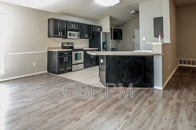 Foto del edificio - 6808 88th St