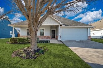 Building Photo - 9817 Tanglebrush Dr