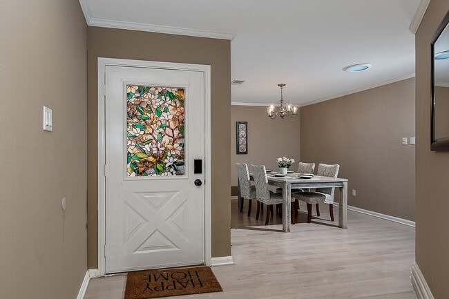 Foto del edificio - 99 N Deerfoot Cir