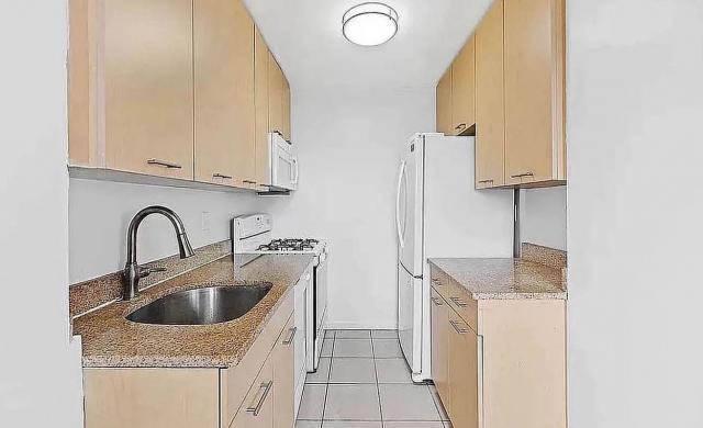 Foto del edificio - 1 bedroom in New York NY 10037