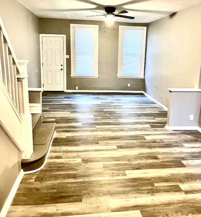 Foto del edificio - 1941 N Stanley St