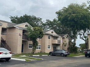 Building Photo - 1761 NW 96th Terrace