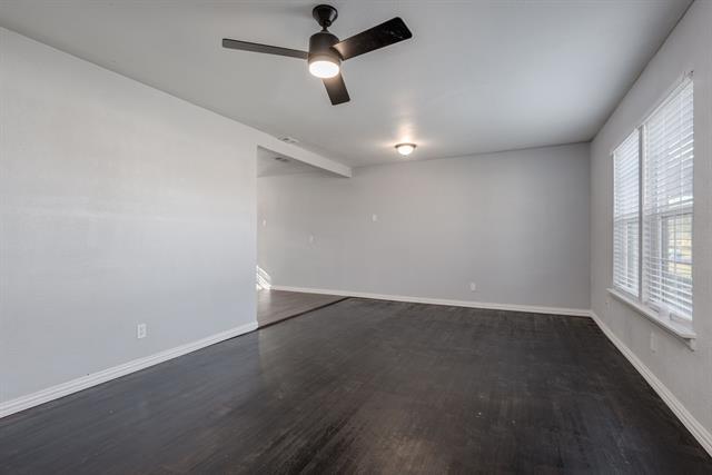 Foto del edificio - 2824 Lockhart Ave