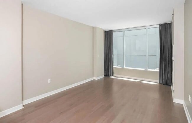 Photo - 333 Main St Apartment