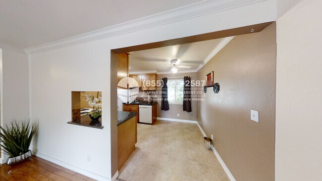 Building Photo - 14245 Lora Dr