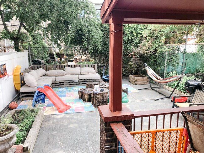 Foto del edificio - 31 Melrose St