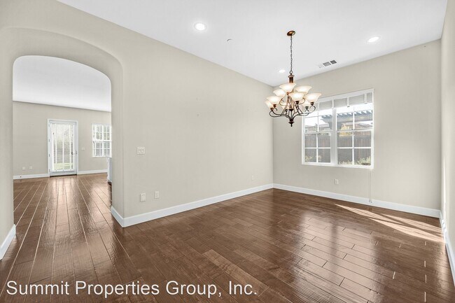 Building Photo - 5 br, 4 bath House - 5002 Enderby Street