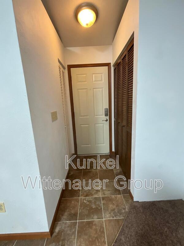 Foto del edificio - 48 Pepperwood Ct