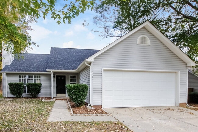 Building Photo - 7434 Crestside Ln