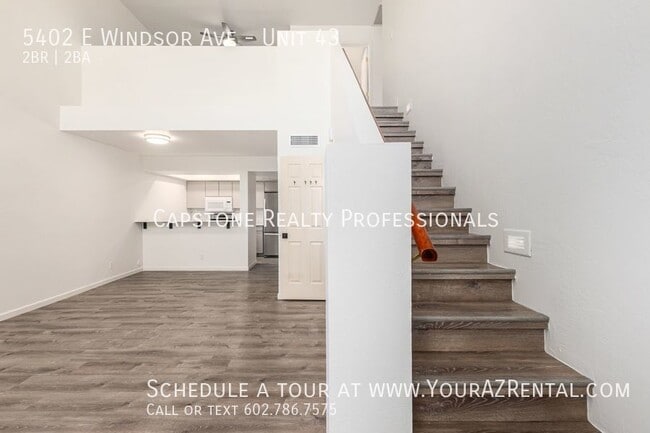 Building Photo - 5402 E Windsor Ave