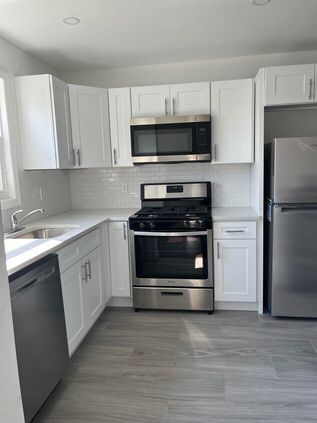 21 Freedom Pl, Jersey City, NJ 07305 Condo for Rent in Jersey City