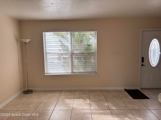 Foto del edificio - 264 Canaveral Beach Blvd