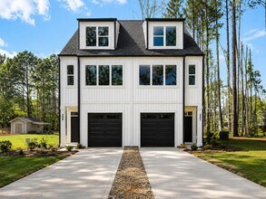Building Photo - 343 Gray Dr