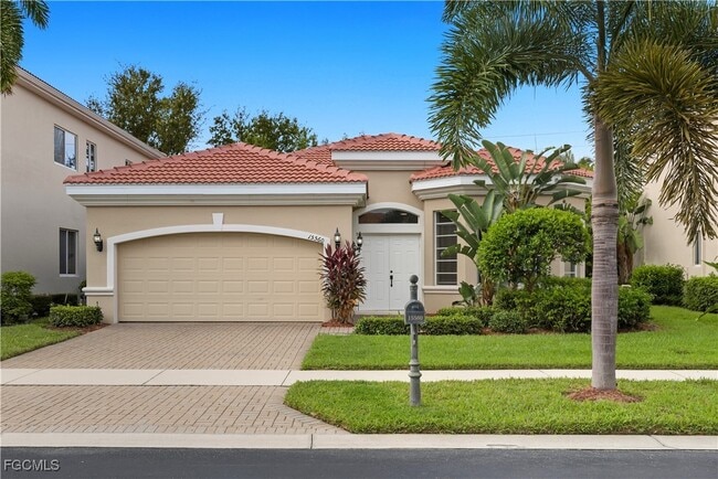 Building Photo - 15560 Laguna Hills Dr