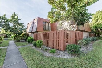 Building Photo - 1520 Park Meadows Dr