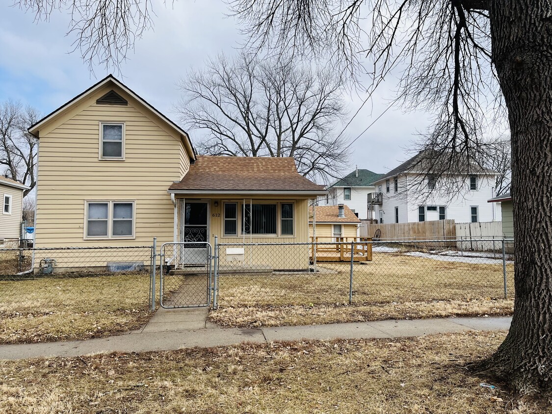 612 S Helen St, Sioux City, IA 51106 House Rental in Sioux City, IA