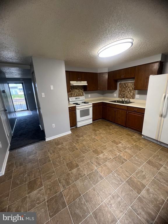 Foto del edificio - 1117 Davis St