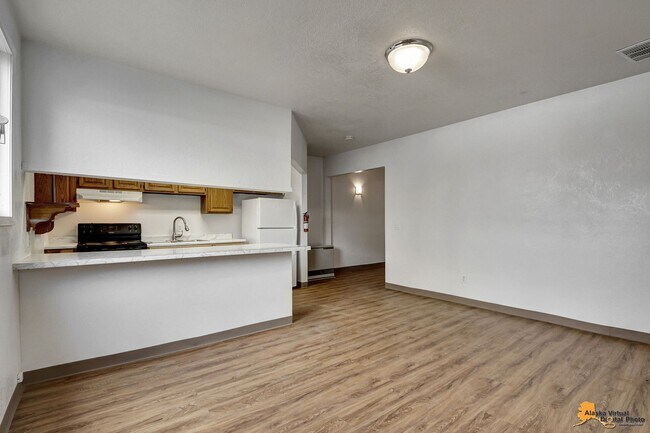 Foto del edificio - 906 W 29th Place