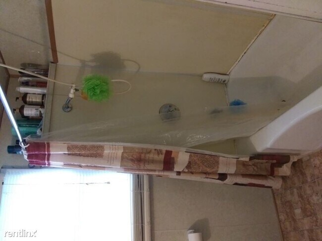 Foto del edificio - 2 br, 1 bath House - 237 N East