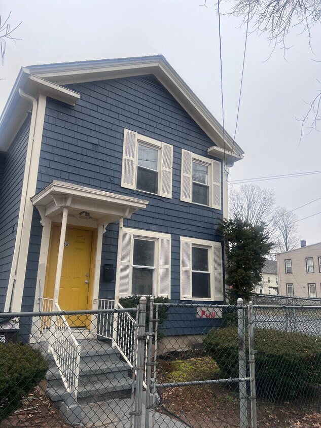 Primary Photo - 232 Shelton Ave