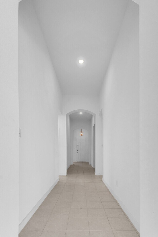Foto del edificio - 1805 Everglades Dr