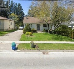 Building Photo - 13132 Keele St