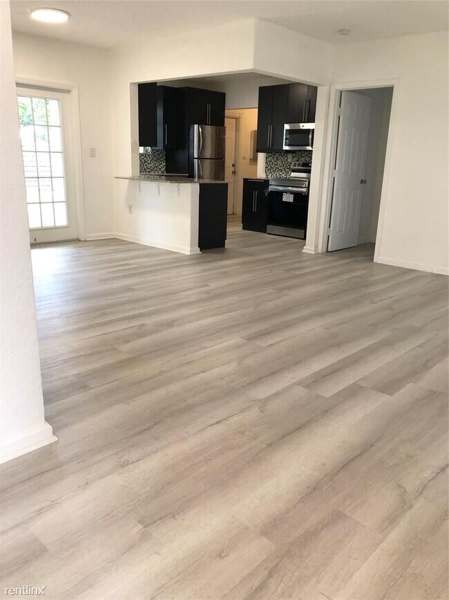 Foto del edificio - 3 br, 2 bath House - 341 N 66th Ave