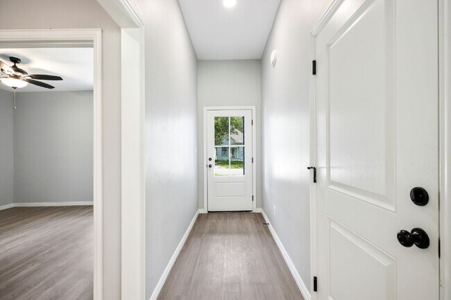 Foto del edificio - "Charming 3-Bedroom Denison Home with Gran...