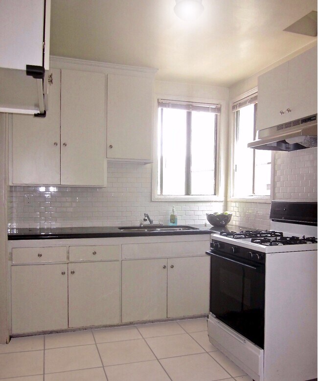 Foto del edificio - 1738 Scott Rd