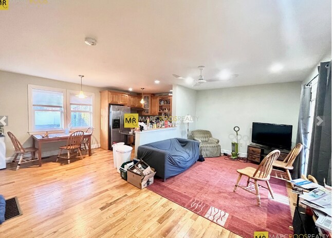 Foto del edificio - 21 Dorr St