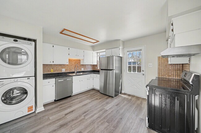 Foto del edificio - 956 Macon St