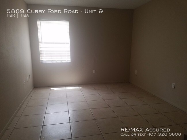Building Photo - 5889 Curry Ford Rd