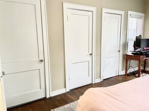 Building Photo - 429 Hawthorne St